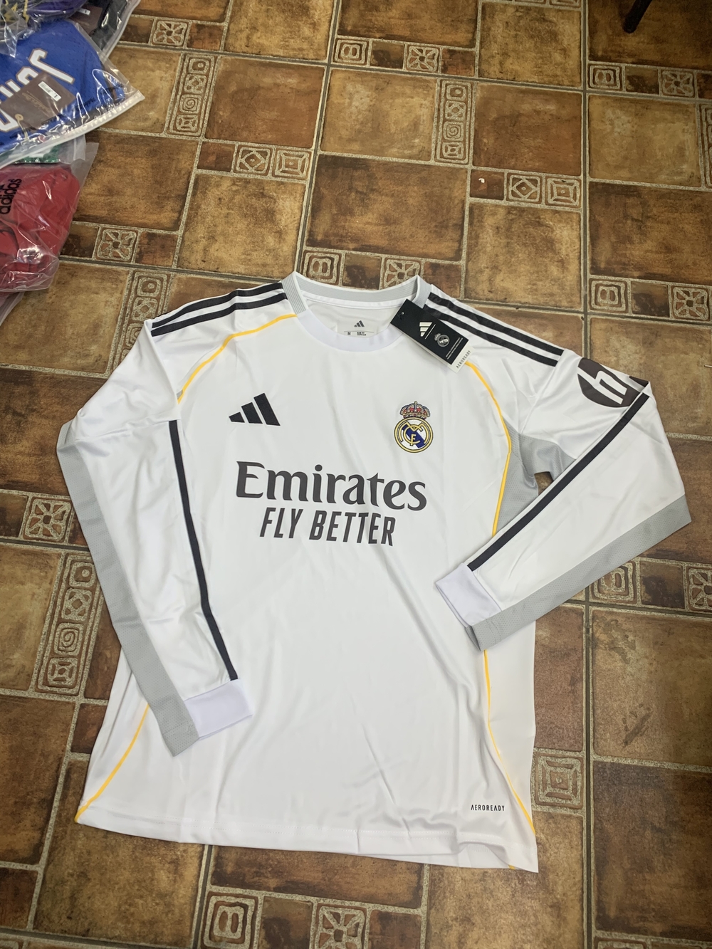 Adidas Real Madrid 2025/26 Long Sleeve Jersey Size M